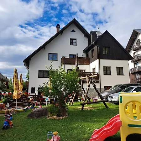 U Bernardyna Konukevi Harrachov